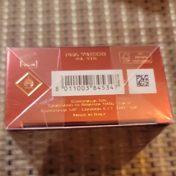 Versace Eros Flame Eau de Parfum 50ml 1.7oz - Picture 4 of 5